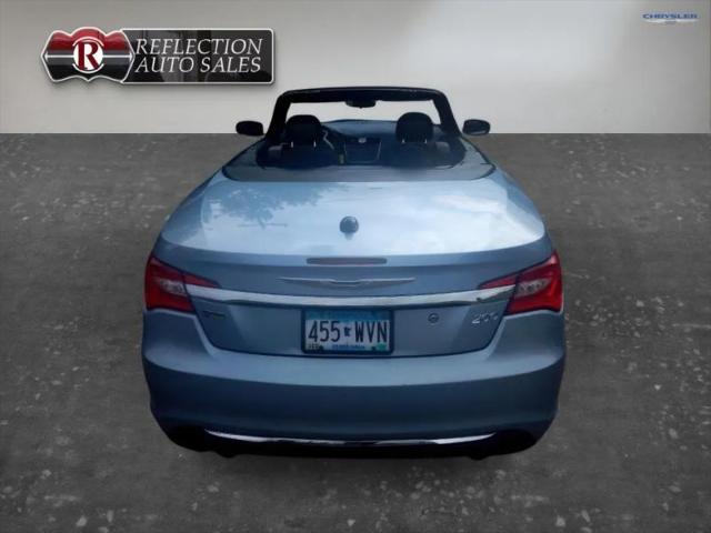 2012 Chrysler 200 Touring