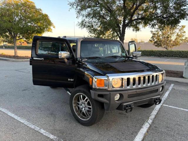 2006 HUMMER H3 Base
