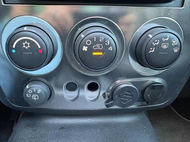 2006 HUMMER H3 Base