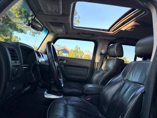 2006 HUMMER H3 Base