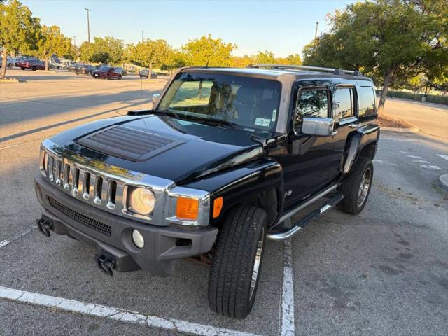 2006 HUMMER H3 Base