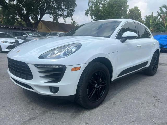 2015 Porsche Macan S