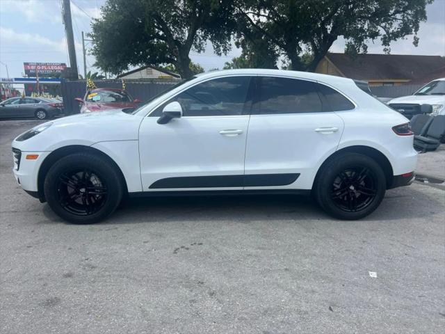 2015 Porsche Macan S