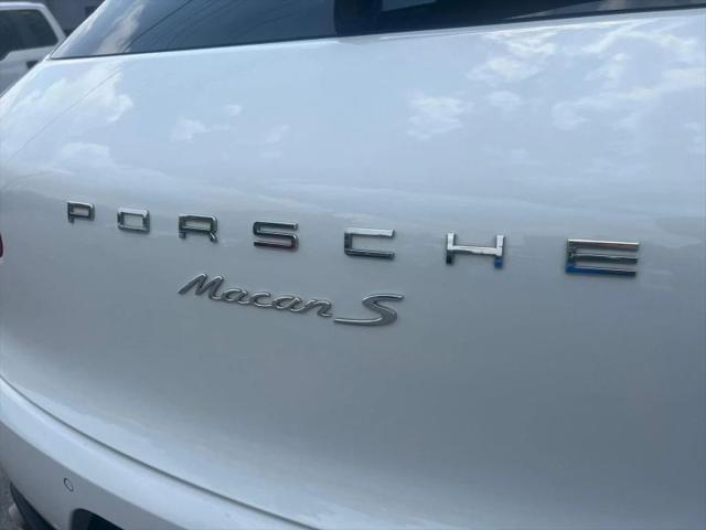 2015 Porsche Macan S