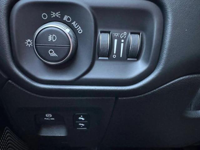 2019 Ram 1500 Limited Crew Cab 4x4 57 Box