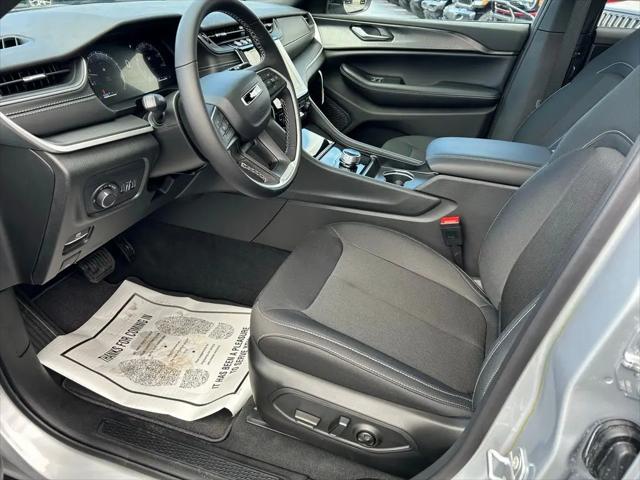 2026 Jeep Grand Cherokee L Altitude 4x4