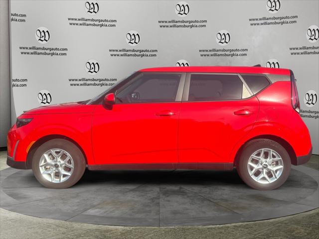 2024 Kia Soul LX