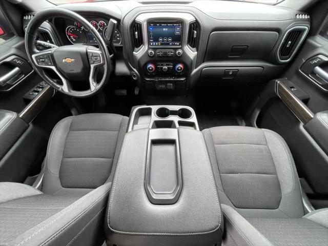 2022 Chevrolet Silverado 1500 2WD Crew Cab Short Bed LT