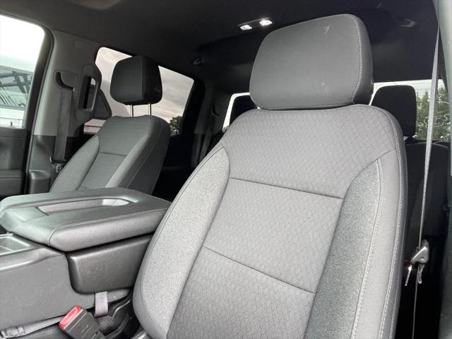 2022 Chevrolet Silverado 1500 2WD Crew Cab Short Bed LT