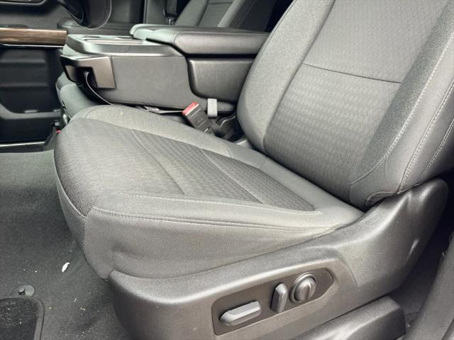2022 Chevrolet Silverado 1500 2WD Crew Cab Short Bed LT