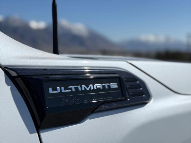 2025 GMC Sierra 3500HD 4WD Crew Cab Standard Bed Denali Ultimate