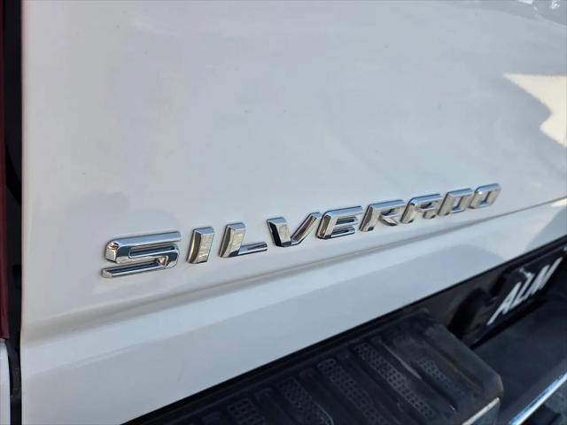 2025 Chevrolet Silverado 2500HD 4WD Crew Cab Standard Bed LT