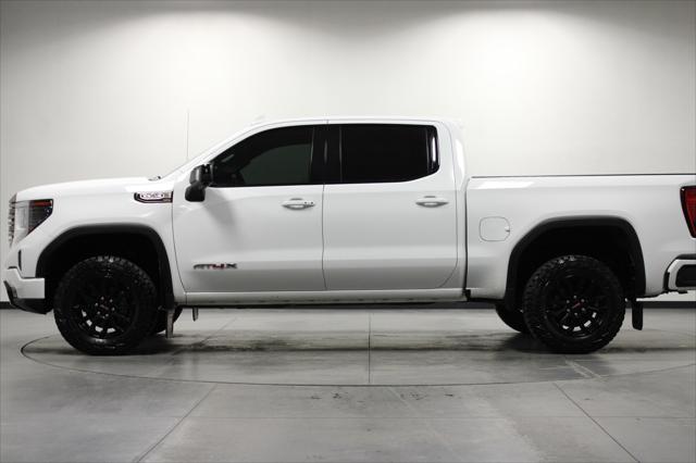 2022 GMC Sierra 1500 4WD Crew Cab Short Box AT4X