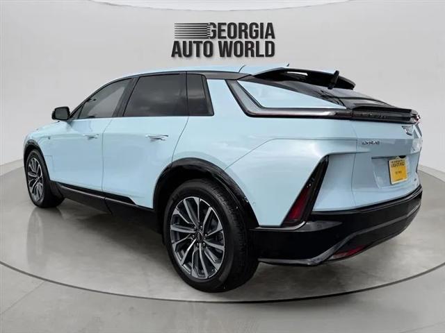 2024 Cadillac iQ Sport w/1SJ