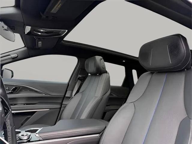 2024 Cadillac iQ Sport w/1SJ
