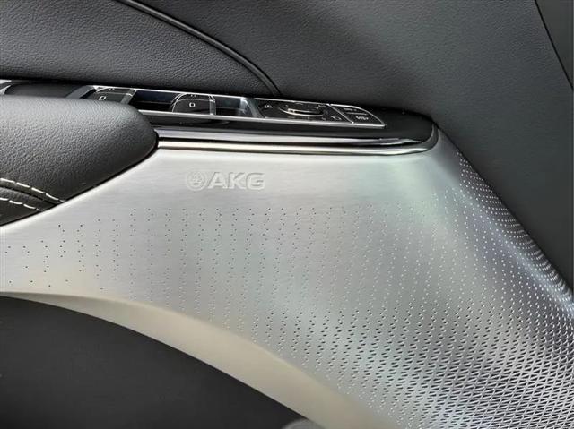 2024 Cadillac iQ Sport w/1SJ