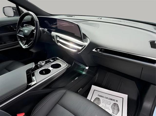 2024 Cadillac iQ Sport w/1SJ