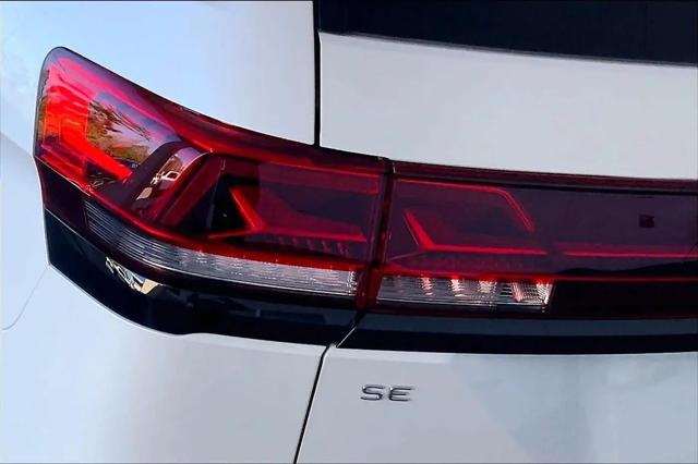 2026 Volkswagen Atlas Peak Edition