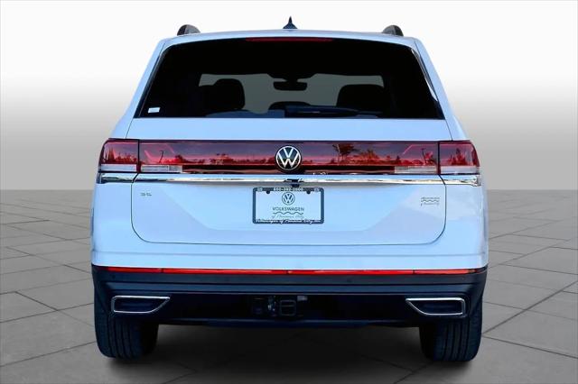 2026 Volkswagen Atlas SE with Technology