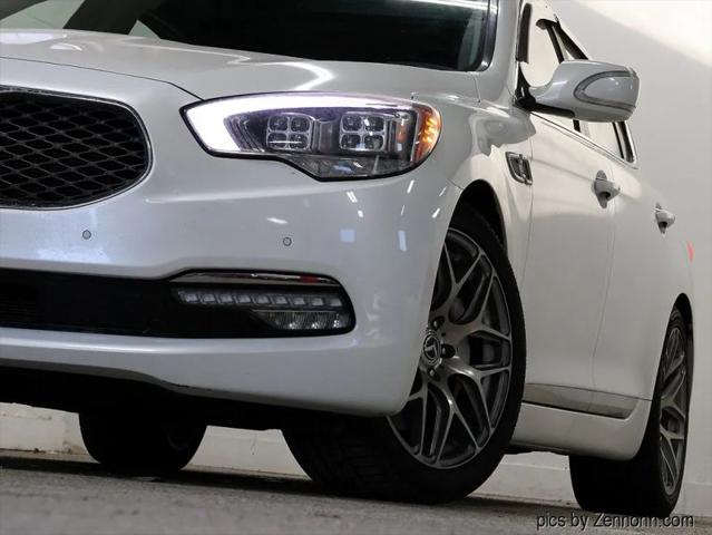 2015 Kia K900 Luxury