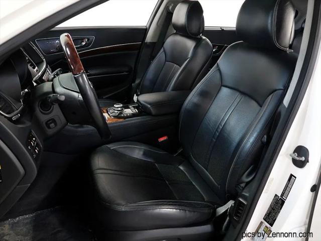2015 Kia K900 Luxury