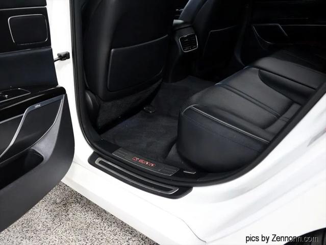 2015 Kia K900 Luxury