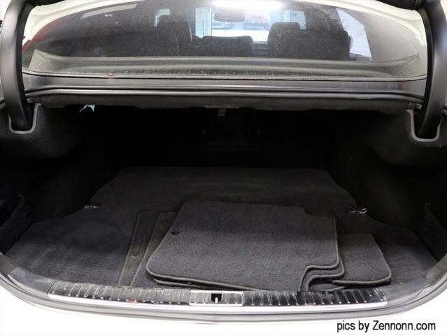 2015 Kia K900 Luxury