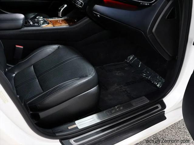 2015 Kia K900 Luxury