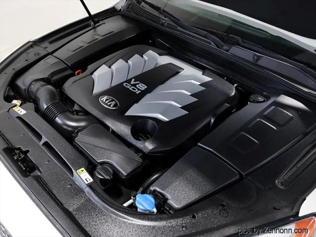 2015 Kia K900 Luxury