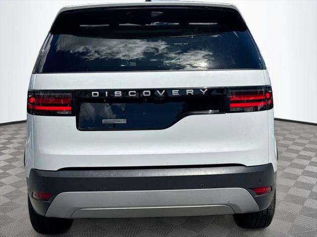 2025 Land Rover Discovery P300 S