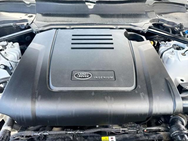 2025 Land Rover Discovery P300 S