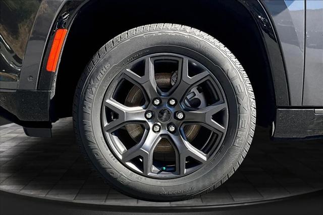 2026 Jeep Grand Wagoneer Limited Altitude 4x4