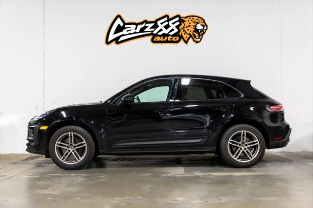 2023 Porsche Macan Base