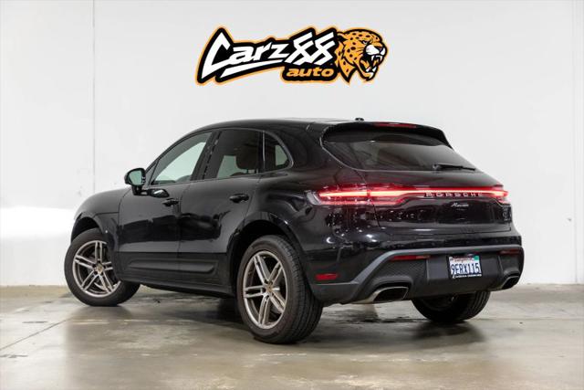 2023 Porsche Macan Base
