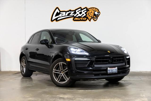 2023 Porsche Macan Base