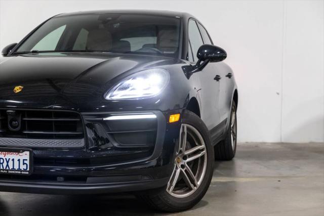 2023 Porsche Macan Base