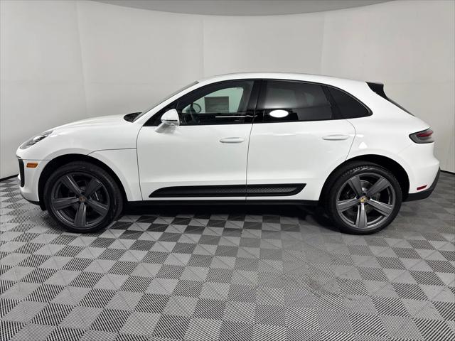 2026 Porsche Macan Macan