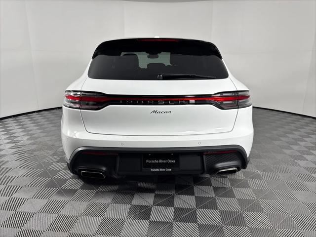 2026 Porsche Macan Macan