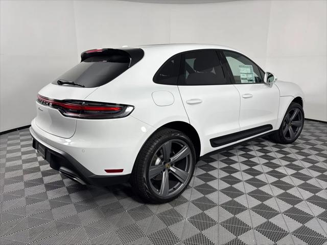 2026 Porsche Macan Macan