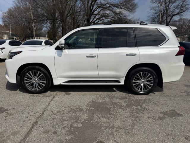 2018 Lexus LX 570 Three-Row