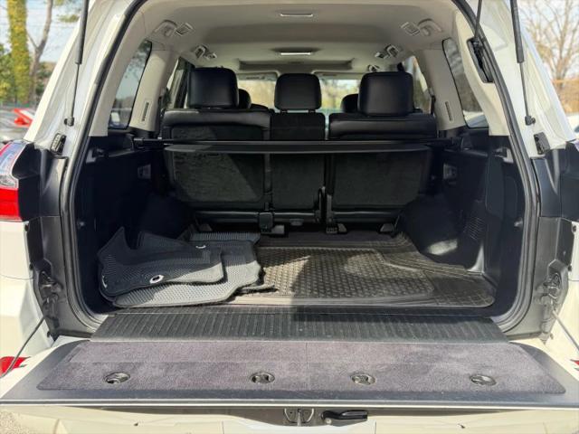 2018 Lexus LX 570 Three-Row