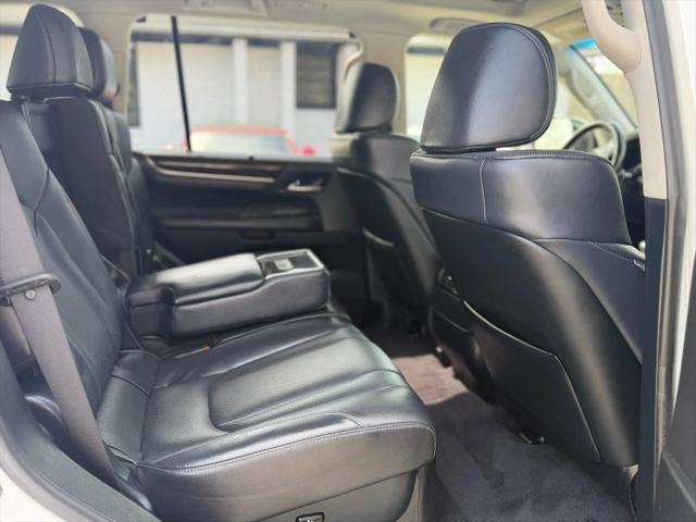 2018 Lexus LX 570 Three-Row