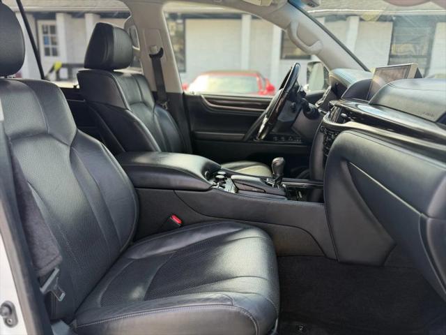 2018 Lexus LX 570 Three-Row