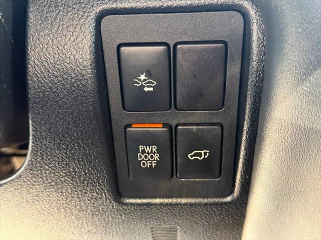 2018 Lexus LX 570 Three-Row