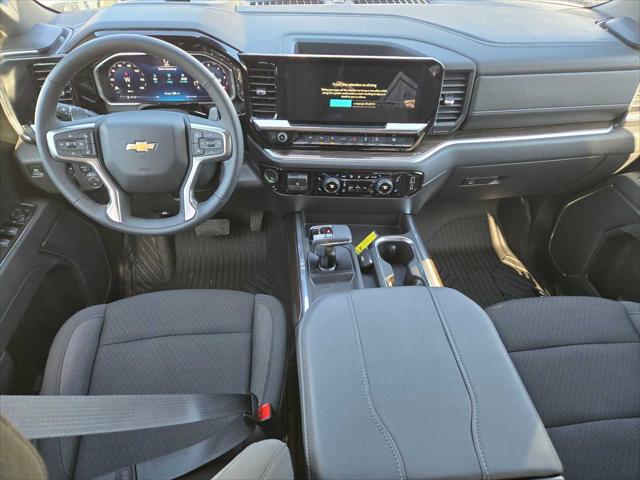 2026 Chevrolet Silverado 1500 4WD Crew Cab Standard Bed LT
