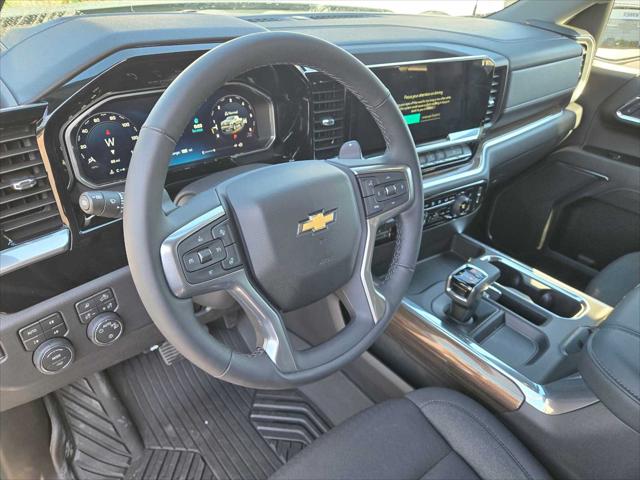 2026 Chevrolet Silverado 1500 4WD Crew Cab Standard Bed LT