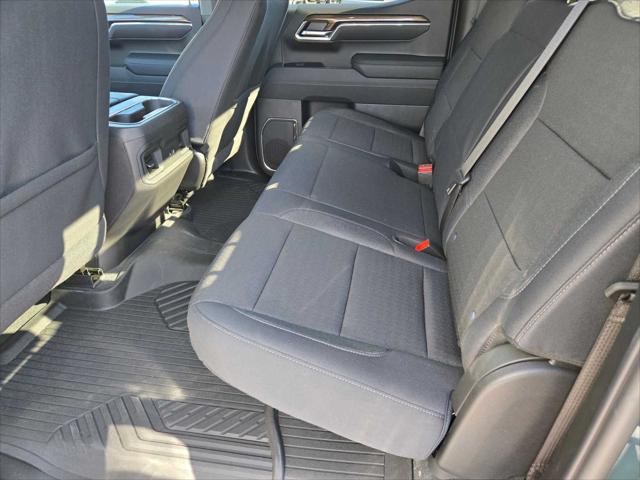 2026 Chevrolet Silverado 1500 4WD Crew Cab Standard Bed LT