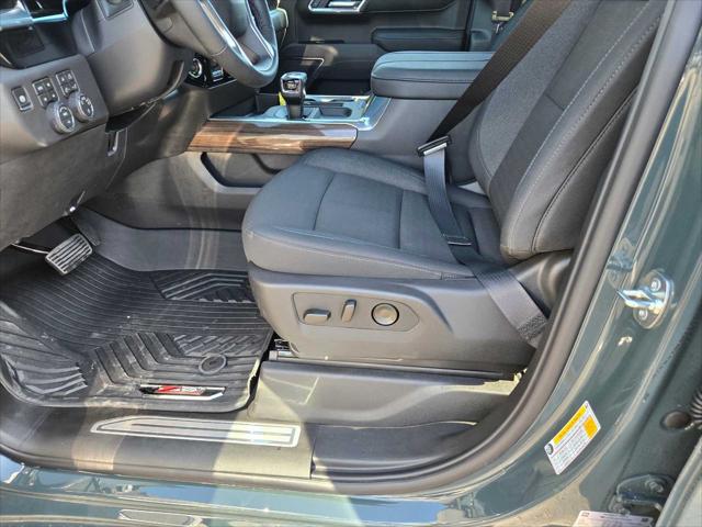 2026 Chevrolet Silverado 1500 4WD Crew Cab Standard Bed LT