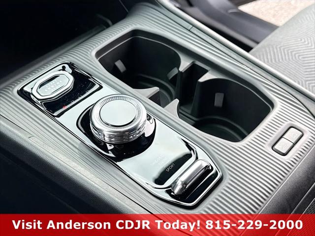 2026 Jeep Cherokee Laredo 4x4