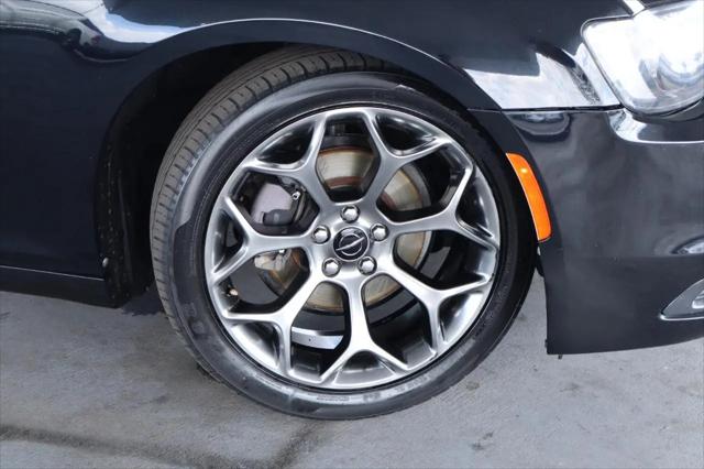 2018 Chrysler 300 300S